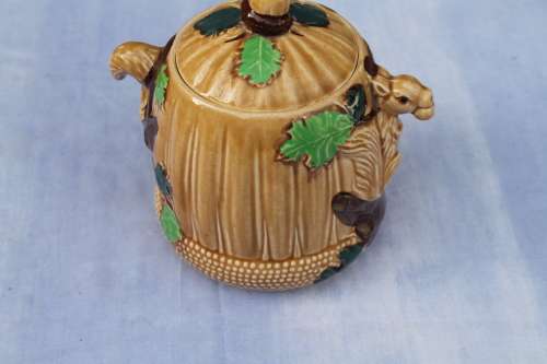 Biscuit Barrel Small