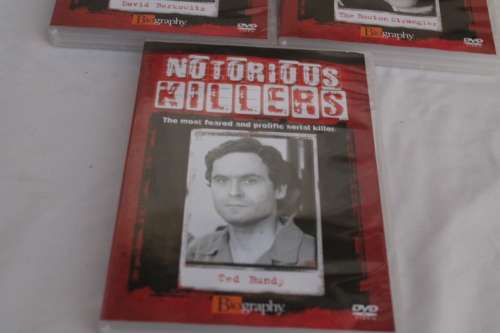 Serial Killers Box Set 3 Disks