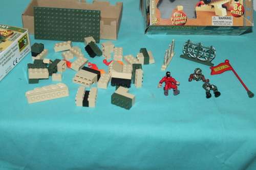 2 Sets of Blockmen Military Building Sets 1999