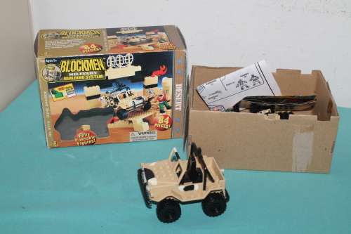 2 Sets of Blockmen Military Building Sets 1999