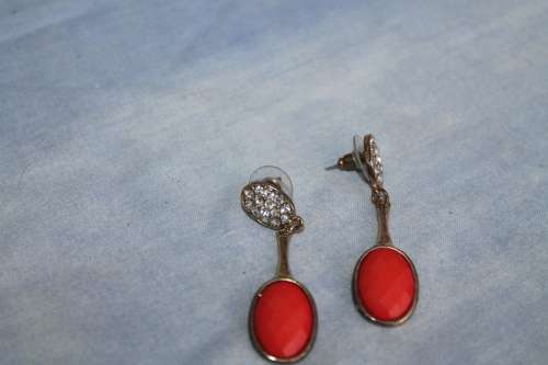Costume Jewlery Orange earrings