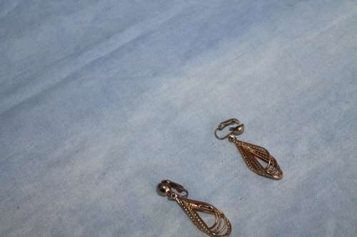 Costume Jewlery Earings