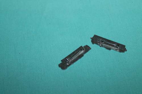 2 Train Pin Badges