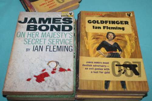 8 Ian Flemmin James Bond Books