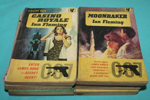 8 Ian Flemmin James Bond Books