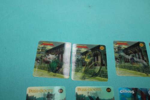 11 Woolworths  Dreamworks Hero`s cards