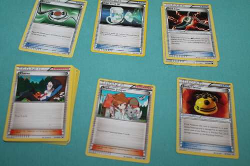 110 Pokémon Cards and Tin 2011/ 2012 and 2013