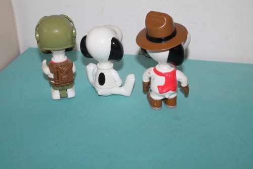 3 MacDonalds Snoopy`s