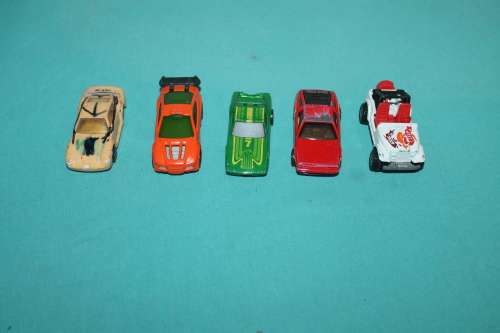 5 Hotwheels