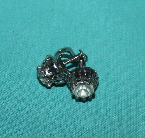 Vintage Clip on earrings