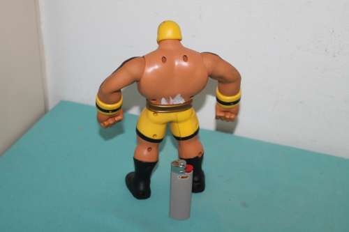 Westling Figure