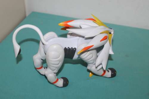 Pokémon Figure