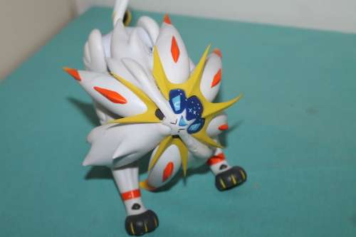 Pokémon Figure