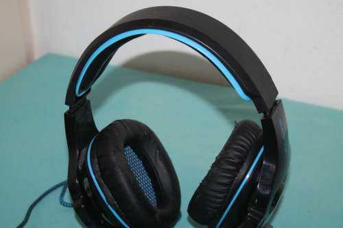 Sades headphones