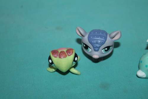 5 LPS Figures