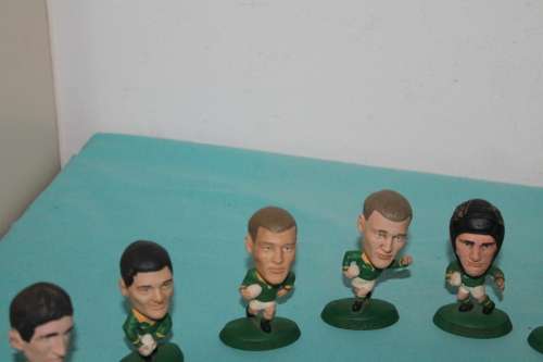 8 Rugby Figures