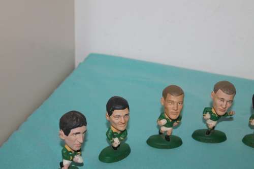 8 Rugby Figures