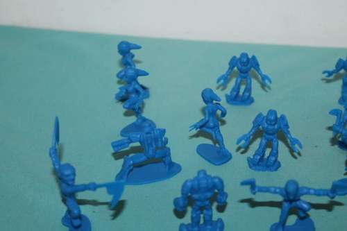 BLIP LLC Figures Battle Warriors x 39