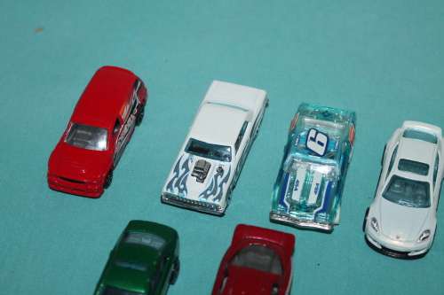 6 Assorted Hot Wheels