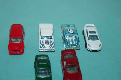 6 Assorted Hot Wheels