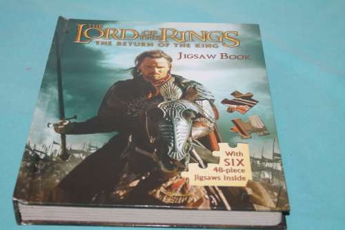Lord of the Rings Jigsaw Puzzle book
