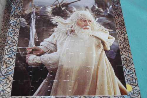 Lord of the Rings Jigsaw Puzzle book