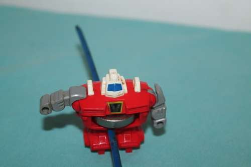 Gyro Bot with Rip Cord