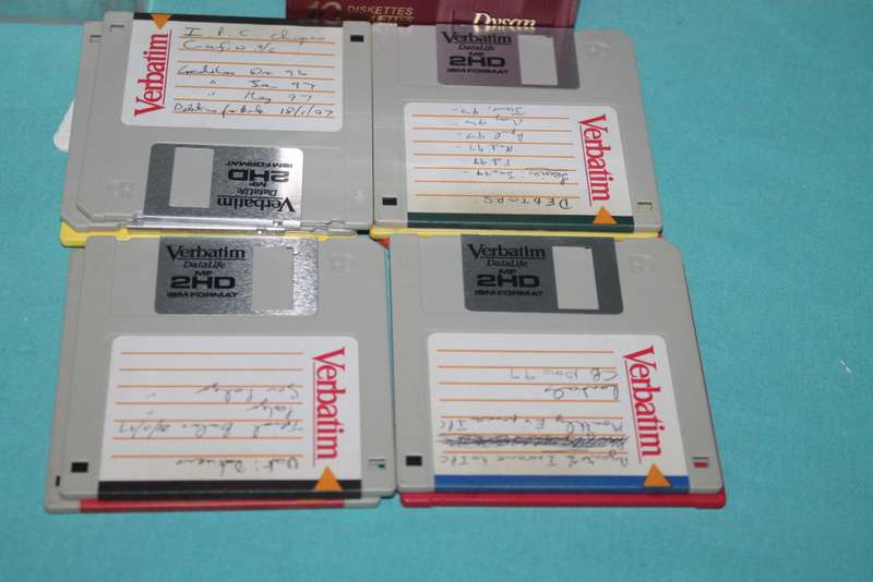 20 Stiffy Disks