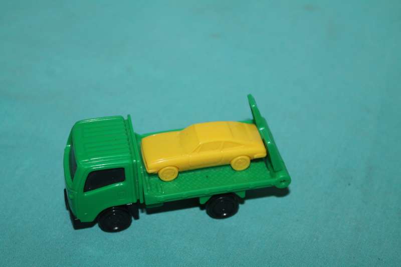 Tomica 2019 Truck