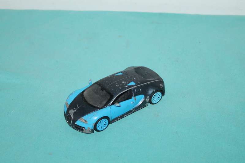 Blue & Black Metal Car