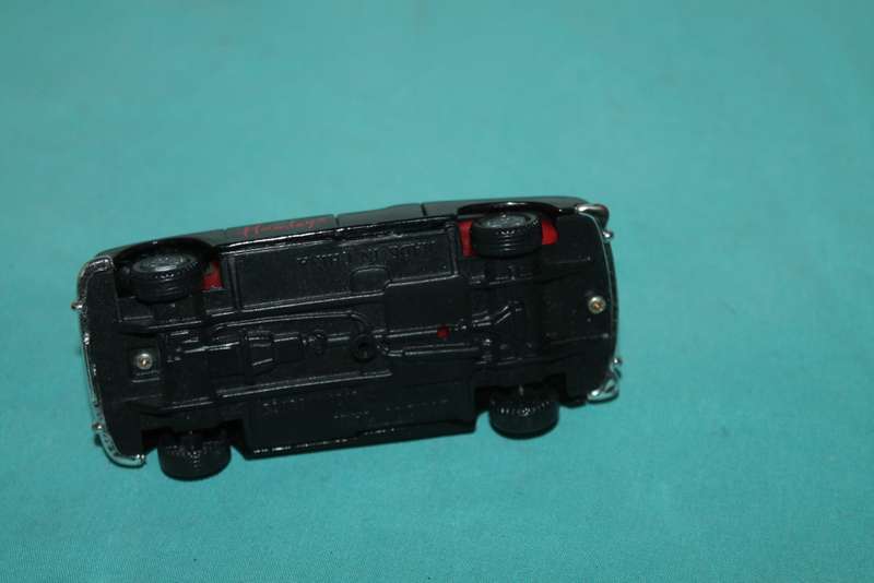 Hamley`s Metal Taxi