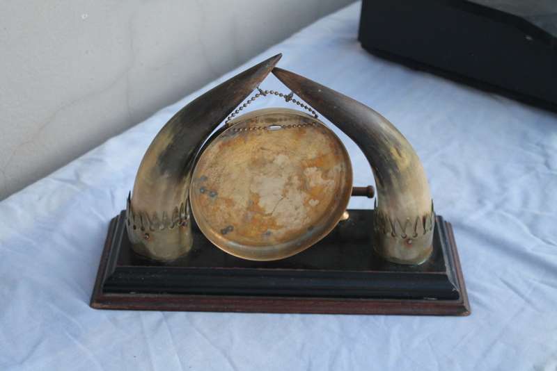 Cow Horn Gong