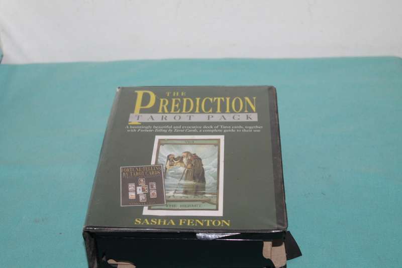 The Prediction Tarot Pack Sash Fenton