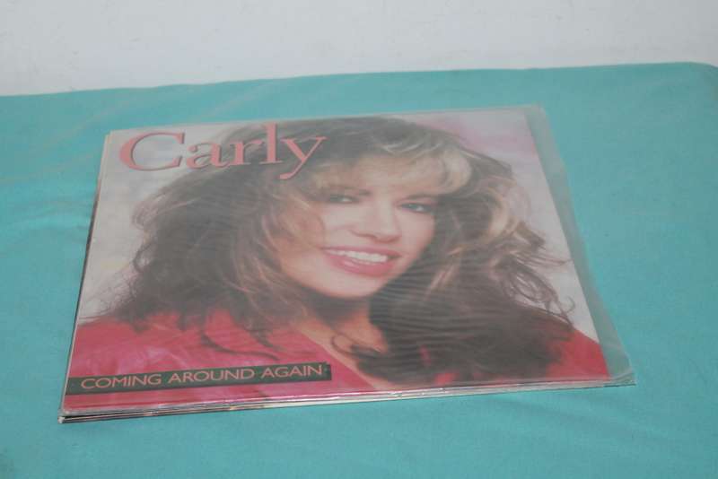 Carly Simon Coming around again