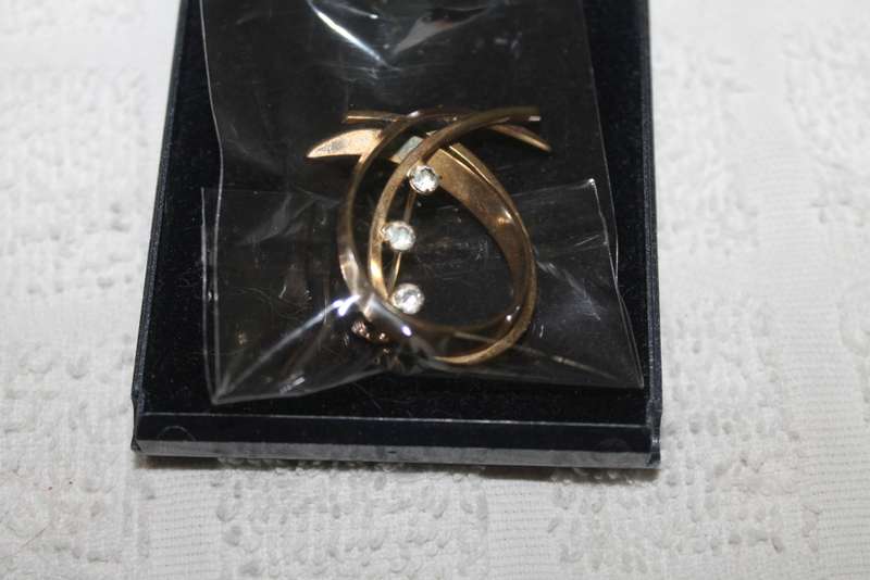 Vintage Brooch