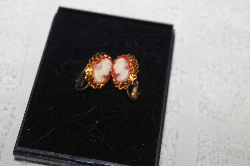 Clip on Cameo Earings