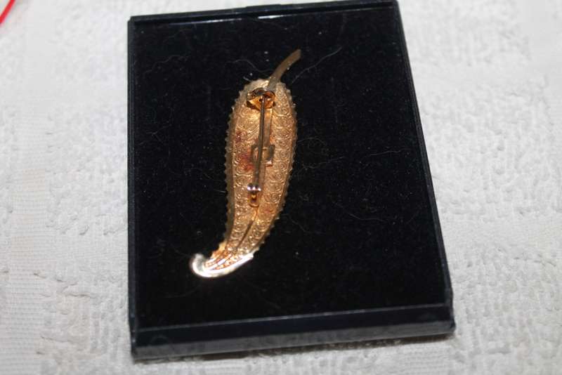 leaf Brooch
