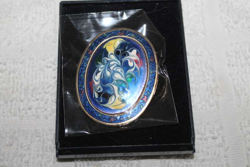 Brooch
