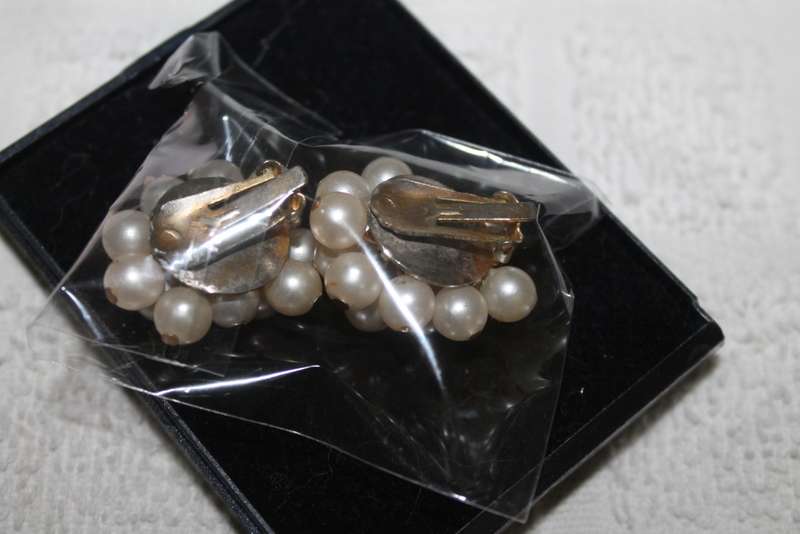 Vintage Clip-on Earings