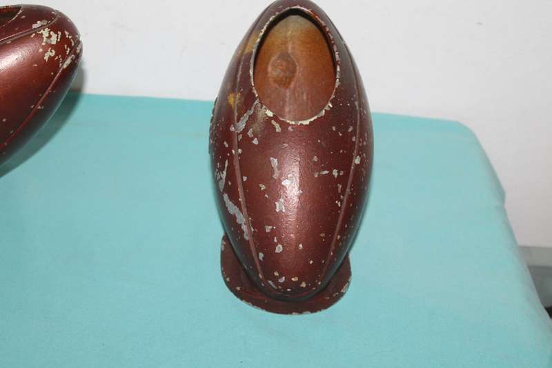 2 Metal Rugby Ball`s