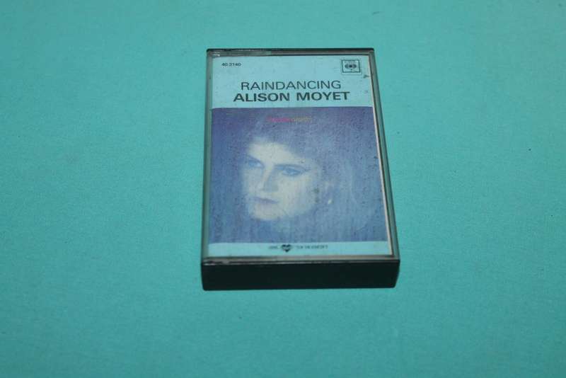 Alison Moyet Raindancing Cassette