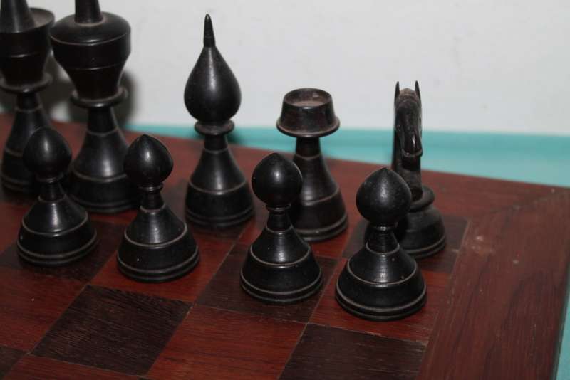 Wooden Chess set with board