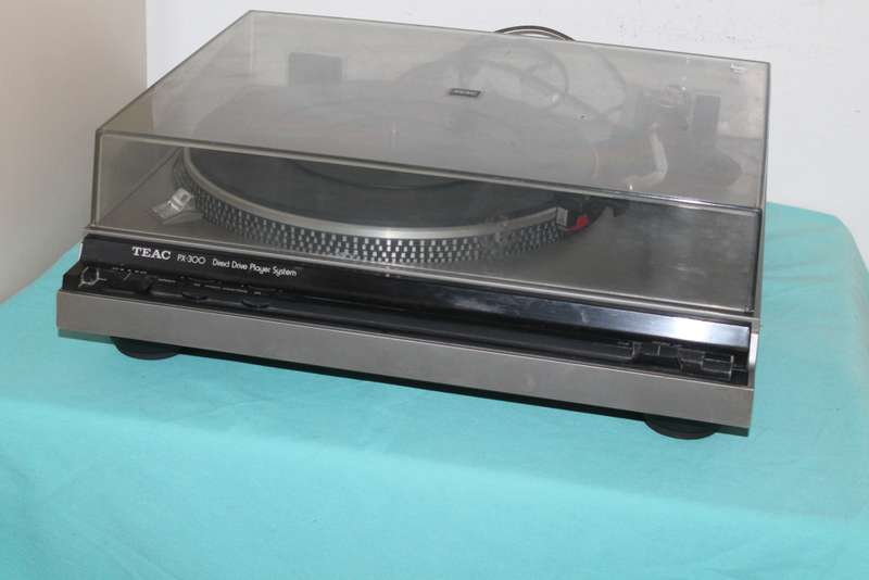 Teac PX 300 Direct Drive Record Player