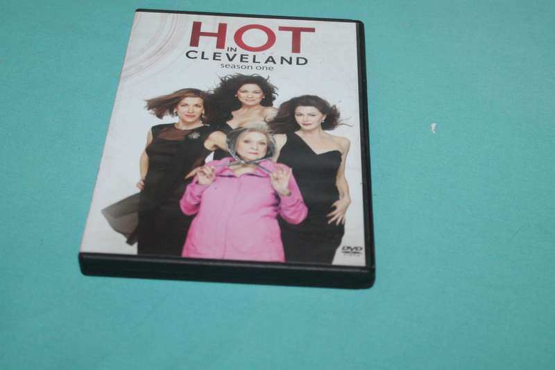 Hot in Cleveland Season One
