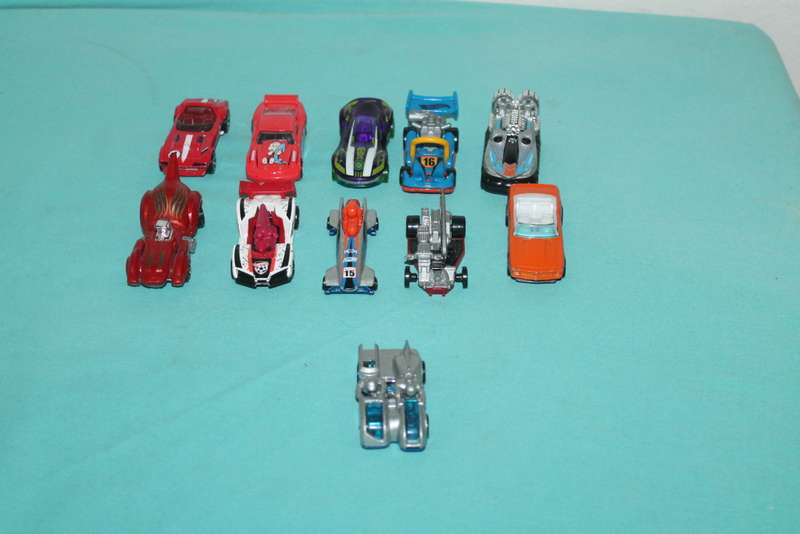 11 Hotwheels  No 1