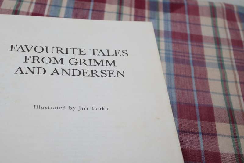 Favorite Tales from Grimm & Andersen