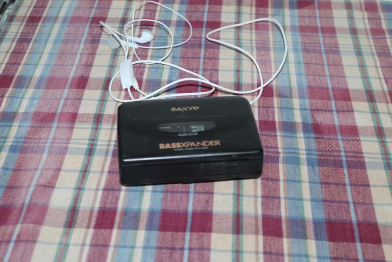 Sanyo Bassxpander walkman