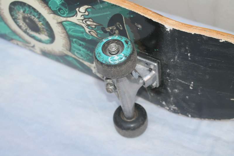 No Fear Skateboard