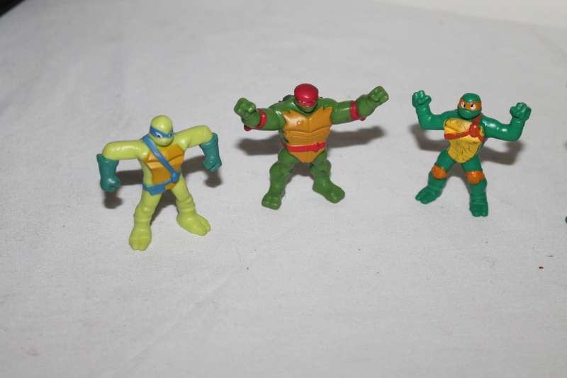 4 Miniature TMNT