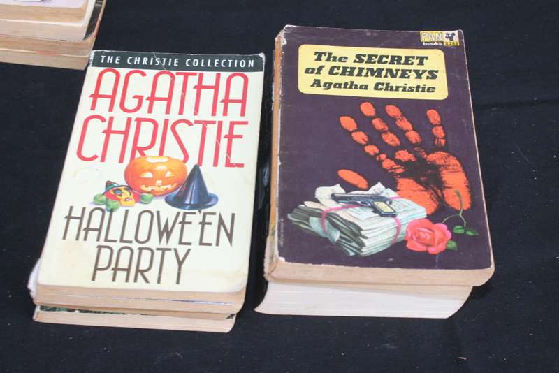 10 Agatha Christie Novels NO 4